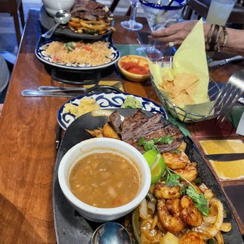 El Torito - Shrimp and steak FAJITAS DUO - Mexican Near Me - San Bernardino, California El Torito - Shrimp and steak FAJITAS DUO - Mexican Near Me - San Bernardino, California