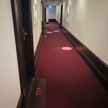 Radisson Blu Plaza - Hotels Near Me - Helsinki, 18