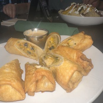 Bombshells Restaurant & Bar - Sports Bars Near Me - Pearland, Texas