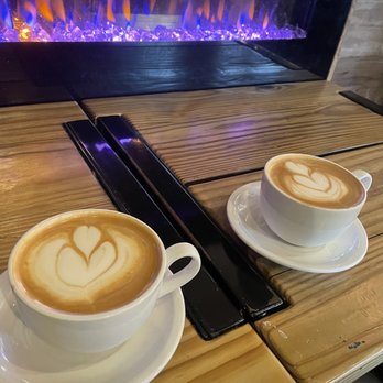 Bequest Coffee - SF vanilla latte and Peppermint Mocha - Coffee & Tea Near Me - Mill Creek, Washington