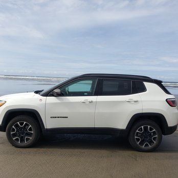 Long Beach - My Jeep 4X4 Compact SUV rental styling on the beach - Beaches Near Me - Long Beach, Washington Long Beach - My Jeep 4X4 Compact SUV rental styling on the beach - Beaches Near Me - Long Beach, Washington
