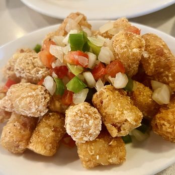 Cinnamon's Restaurant - Side of tots - Pancakes Near Me - Kailua, Hawaii Cinnamon's Restaurant - Side of tots - Pancakes Near Me - Kailua, Hawaii