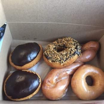 Flip Flops Donut Shop - Donuts Near Me - Emerald Isle, North Carolina
