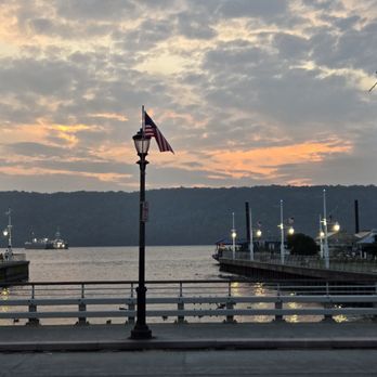 Yonkers Metro North - The Dock nears Yonkers station - Train Stations Near Me - Yonkers, New York Yonkers Metro North - The Dock nears Yonkers station - Train Stations Near Me - Yonkers, New York
