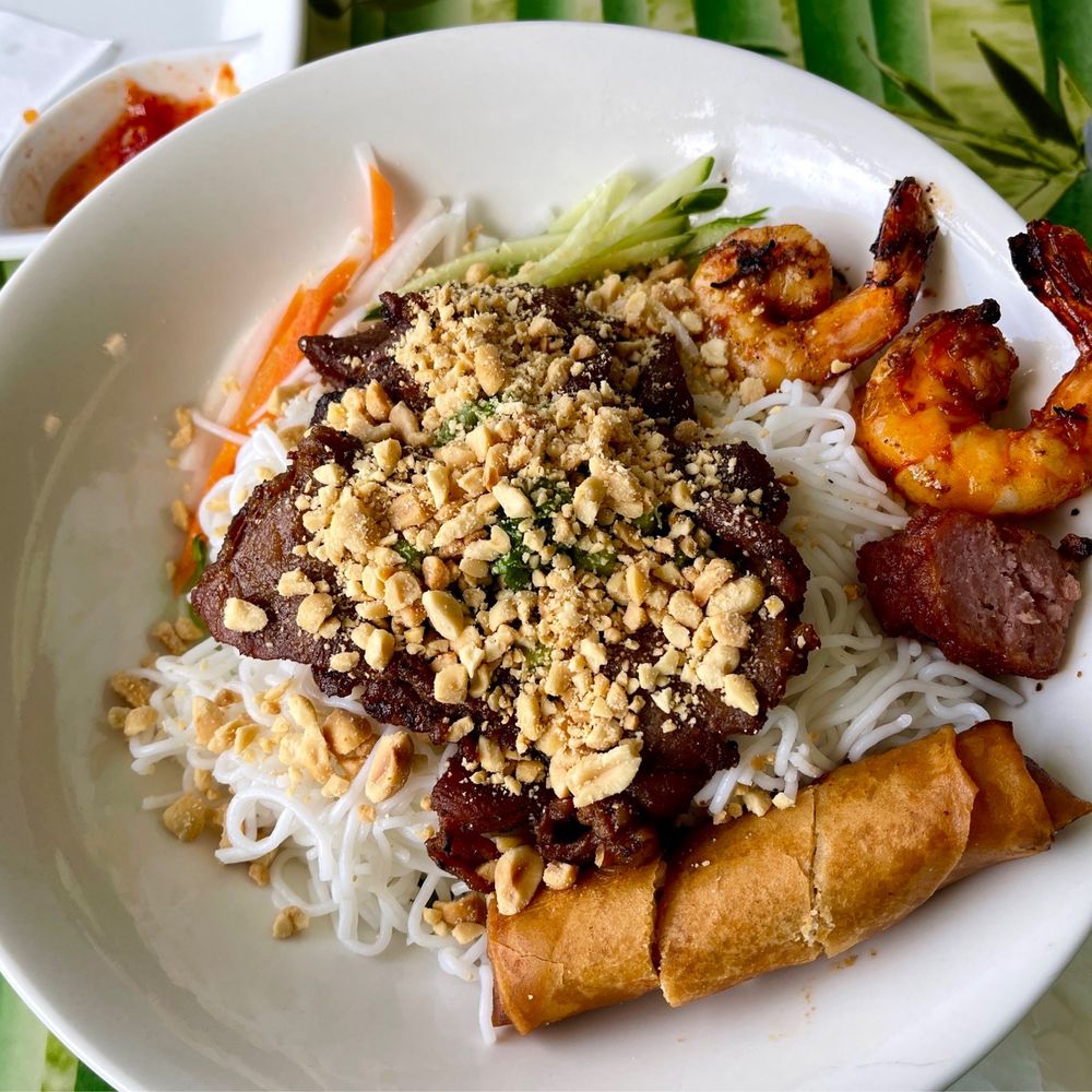 MamaMi Vietnamese Kitchen - Mamami special shrimp sausage grilled pork with egg roll - Vietnamese Near Me - Williamstown, New Jersey MamaMi Vietnamese Kitchen - Mamami special shrimp sausage grilled pork with egg roll - Vietnamese Near Me - Williamstown, New Jersey