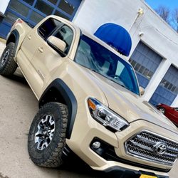 5 Stars Auto Body & Paint - Auto body repairs.
