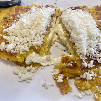 Big Yummy - Cachapa con Queso - Venezuelan Near Me - Addison, Texas
