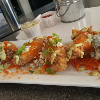 Nosh Kitchen Bar - Awesome wings - Sandwiches Near Me - Portland, Maine