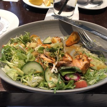 Glenn's Kitchen - Atlanta Harvest Salad add Salmon - New American Near Me - Atlanta, Georgia