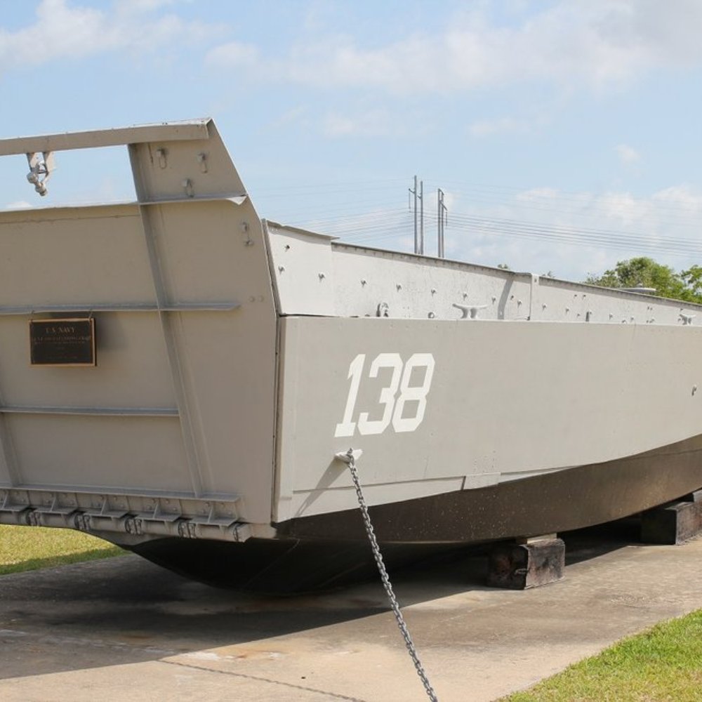 Golden Triangle Veterans Memorial Park - Parks Near Me - Groves, Texas