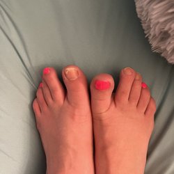 US Nails - I literally got a gel pedicure on Friday and now it is Tuesday and the gel on half of my toe nails has peeled off.