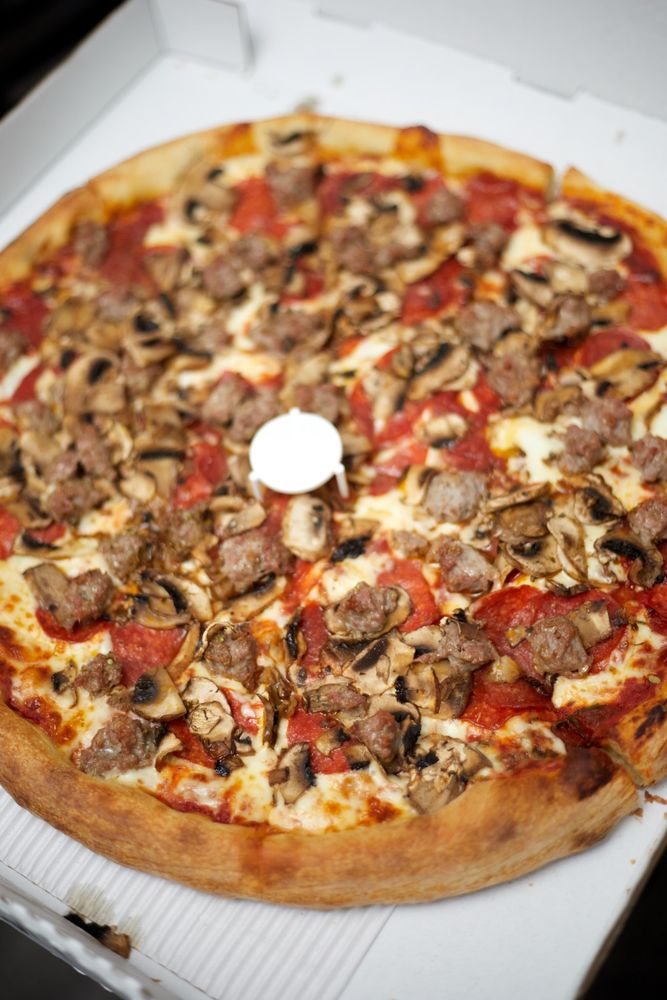 Toto's Pizzeria & Restaurant - San Bruno