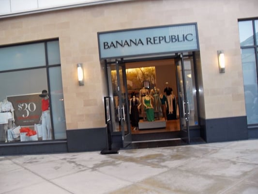 Banana Republic by null