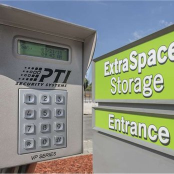 Extra Space Storage - Extra Space Storage - Self Storage Near Me - East Palo Alto, California