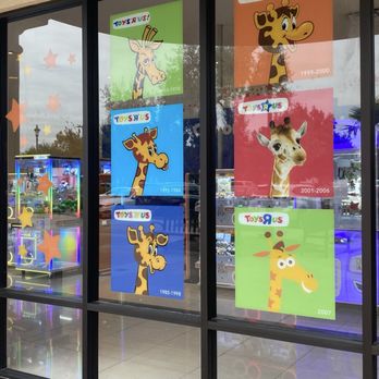 Toys R Us - 11/'25 - Toy Stores Near Me - Camarillo, California Toys R Us - 11/'25 - Toy Stores Near Me - Camarillo, California