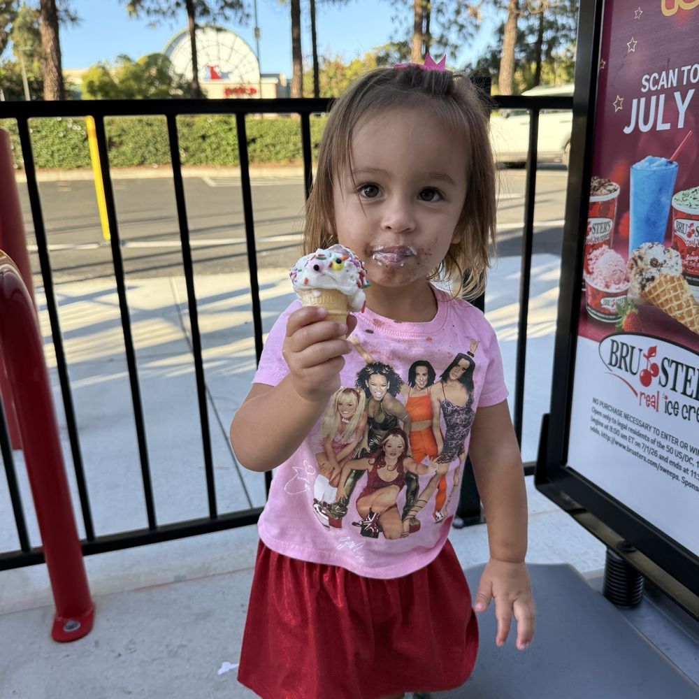 Bruster's Real Ice Cream - Baby girl enjoying her free cone - Ice Cream & Frozen Yogurt Near Me - La Mesa, California