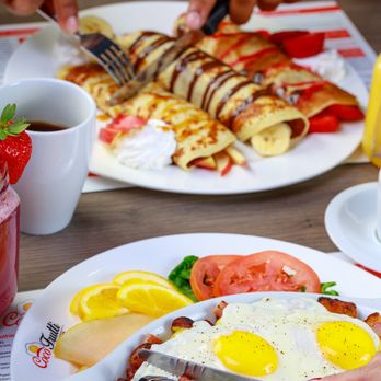 Coco Frutti - Gatineau - a plate of breakfast food - Breakfast & Brunch Near Me - Gatineau, Quebec Coco Frutti - Gatineau - a plate of breakfast food - Breakfast & Brunch Near Me - Gatineau, Quebec
