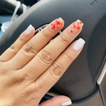 Fabulous Nails & Spa - Nail Salons Near Me - Upland, California