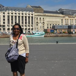 Unique Antiques - That's me in Paris!