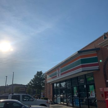 7-Eleven - the sun shining over a convenience store - Convenience Stores Near Me - Chesapeake, Virginia