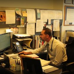 Bruce S Rashbaum, MD - Working in the office