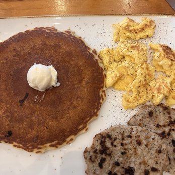 First Watch - Original Pancakes, scrambled eggs and chicken sausage - Cafes Near Me - Omaha, Nebraska
