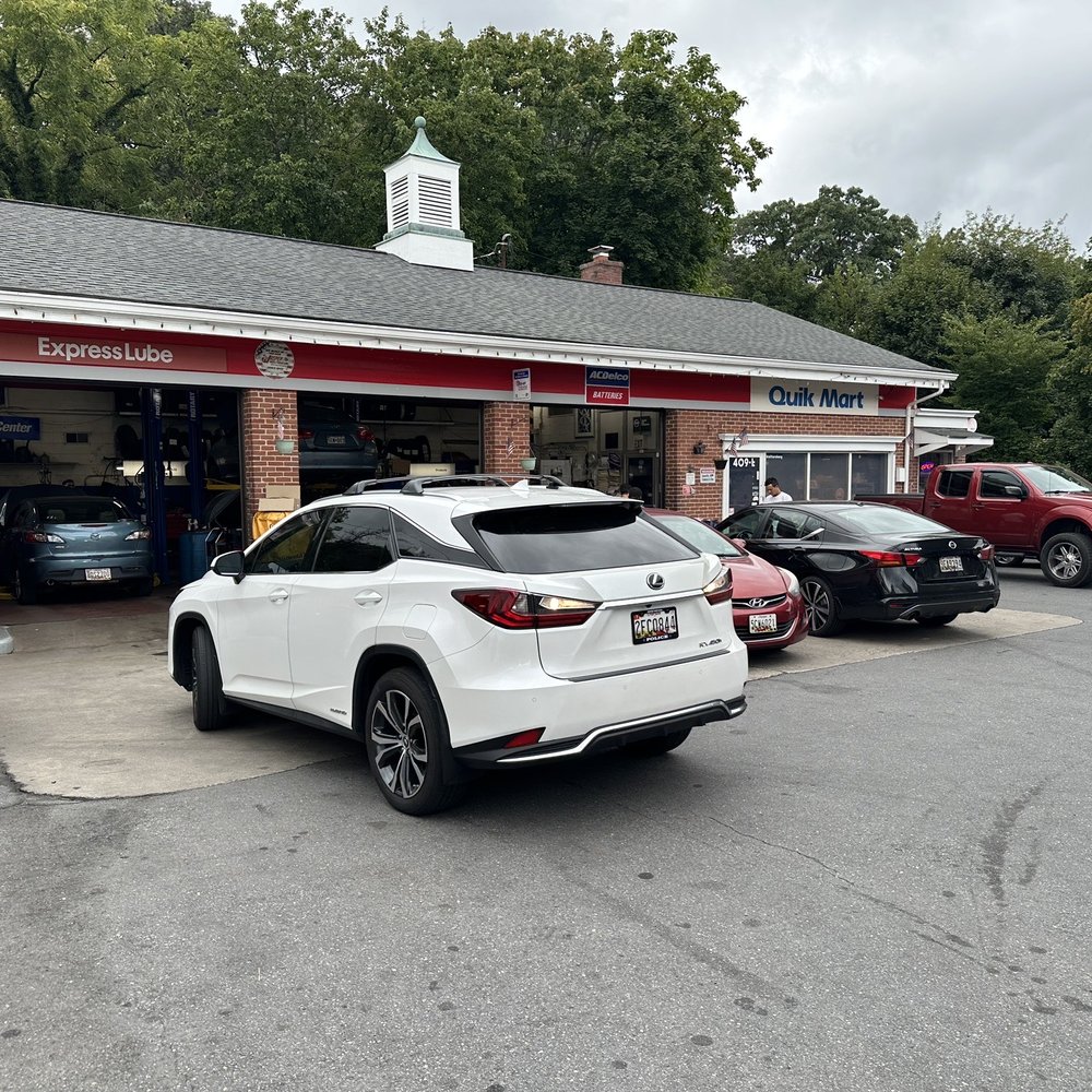 East Diamond Liberty - The Front Bays, busy like always - Gas Stations Near Me - Gaithersburg, Maryland