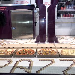 Pazzi - Pazzi - pizza - restaurant italien - pizzeria - robot -pizzaiolo - val d'europe - montevrain - serris - paris