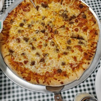 Zeppo's Pizza - Medium double cheese pizza with sausage - Pizza Near Me - Bakersfield, California Zeppo's Pizza - Medium double cheese pizza with sausage - Pizza Near Me - Bakersfield, California