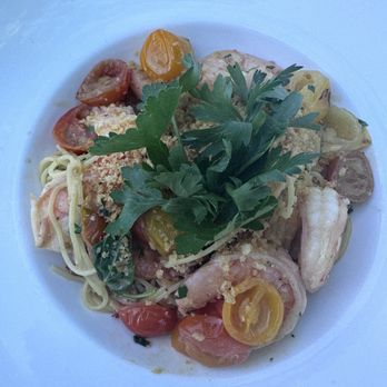 Hendrick's Tavern - Linguine shrimp - special - Bars Near Me - Roslyn, New York Hendrick's Tavern - Linguine shrimp - special - Bars Near Me - Roslyn, New York