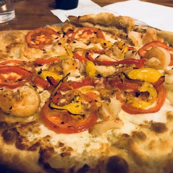 Newk's Eatery - My favorite! Spicy Shrimp pizza - Salad Near Me - Plano, Texas Newk's Eatery - My favorite! Spicy Shrimp pizza - Salad Near Me - Plano, Texas
