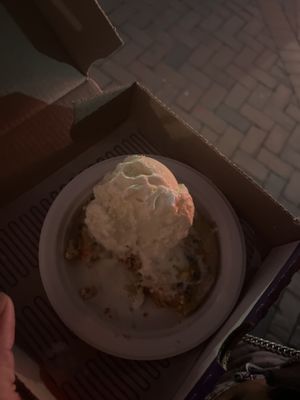 Insomnia Cookies by null