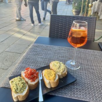Trattoria da Romano - Cicchetti - Venetian Near Me - Burano, VE Trattoria da Romano - Cicchetti - Venetian Near Me - Burano, VE