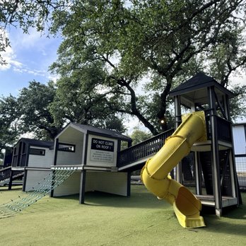 Fun Buns - Food Trucks Near Me - Spring Branch, Texas