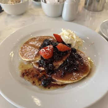 Hyatt Centric The Liberties - Breakfast pancakes - Hotels Near Me - Dublin, D Hyatt Centric The Liberties - Breakfast pancakes - Hotels Near Me - Dublin, D