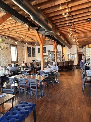 The Copper Hen Cakery & Kitchen by null