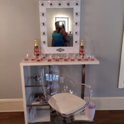 The Glamatory - The Glam sips & serves