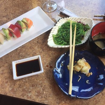 Sushi Ari - Rainbow roll, miso soup, and sea weed salad - Sushi Bars Near Me - Puyallup, Washington Sushi Ari - Rainbow roll, miso soup, and sea weed salad - Sushi Bars Near Me - Puyallup, Washington