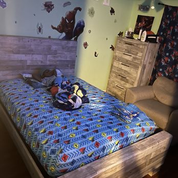 City Home - Full size bed room set - Furniture Stores Near Me - North Miami Beach, Florida City Home - Full size bed room set - Furniture Stores Near Me - North Miami Beach, Florida