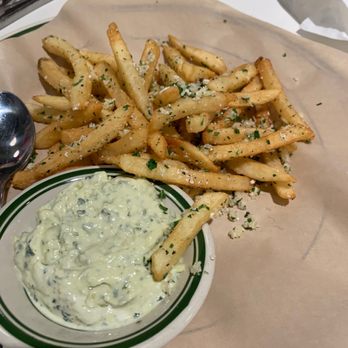 Mandolas Italian Kitchen - Delicious garlic fries!! - Italian Near Me - Oldsmar, Florida