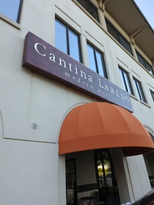 Cantina Laredo by null