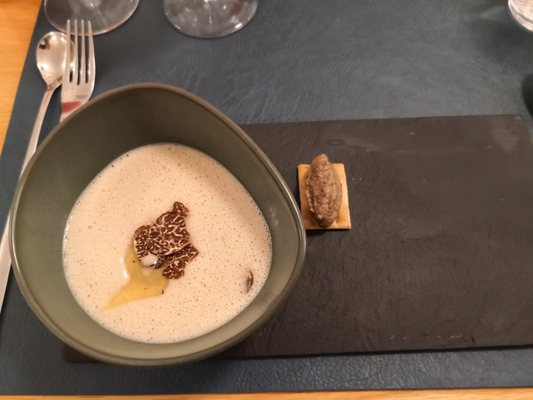 Das Esszimmer - essen macht glücklich by null