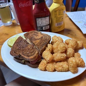 Crescent Moon Ale House - Rueben sandwich - Pubs Near Me - Omaha, Nebraska Crescent Moon Ale House - Rueben sandwich - Pubs Near Me - Omaha, Nebraska