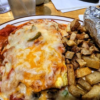 Villa Basque Café - Basque Chorizo Omelet - Delis Near Me - Carson City, Nevada Villa Basque Café - Basque Chorizo Omelet - Delis Near Me - Carson City, Nevada