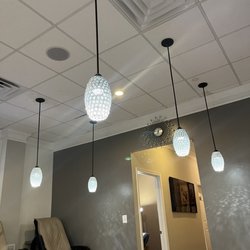Vivians Nail Spa - The room where I got my pedicure done! so pretty.