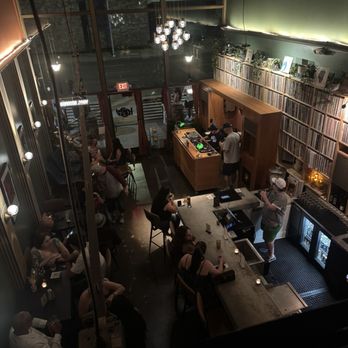 Legend Has It - Beer Bar Near Me - Sacramento, California