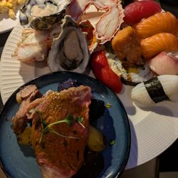 Moet & Chandon Imperial Lounge at Climate Pledge Arena - More buffet food