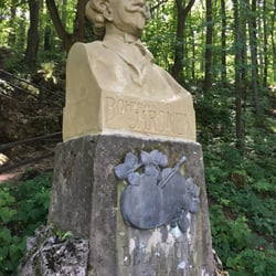 Jeskyně Šipka - Busta objevitele jeskyně