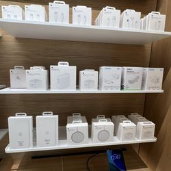 Apple Roosevelt Field - IPhone chargers and plugs