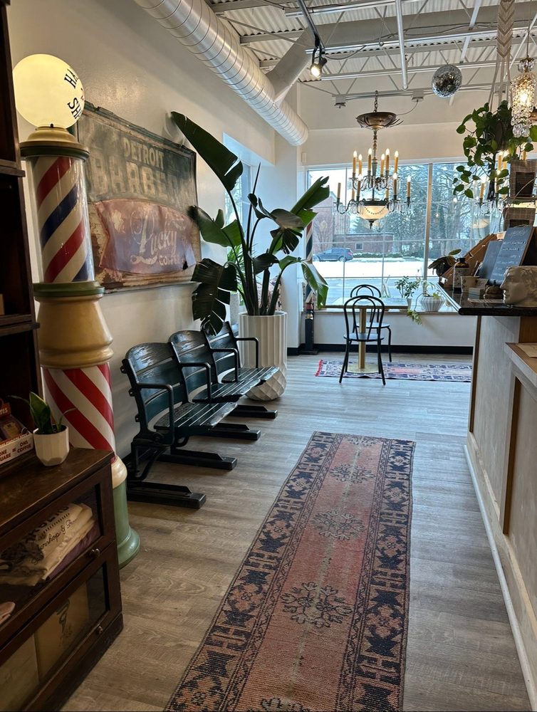 Lucky Detroit Coffee & Espresso